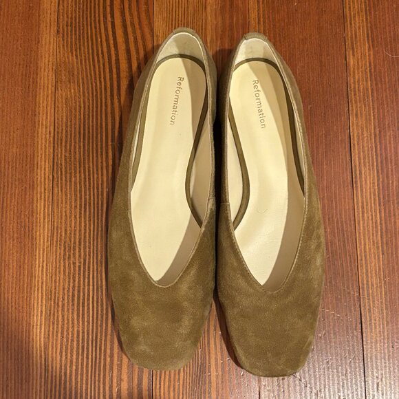 Reformation Shoes - Reformation Suede Ballet Flats - Size 6